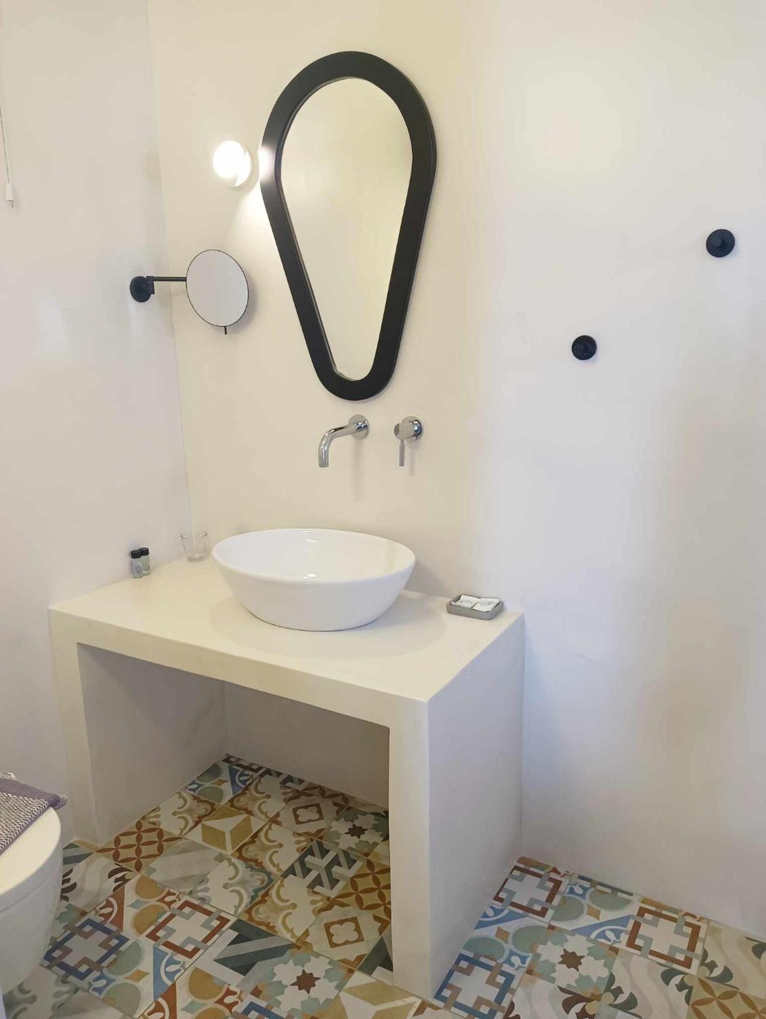 Anemousa Hotel Folegandros Town Bagian luar foto